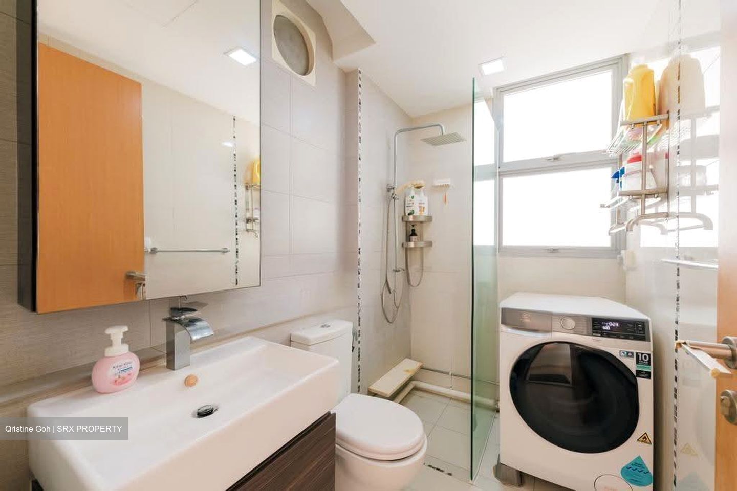 Prive (D19), Condominium #626901241